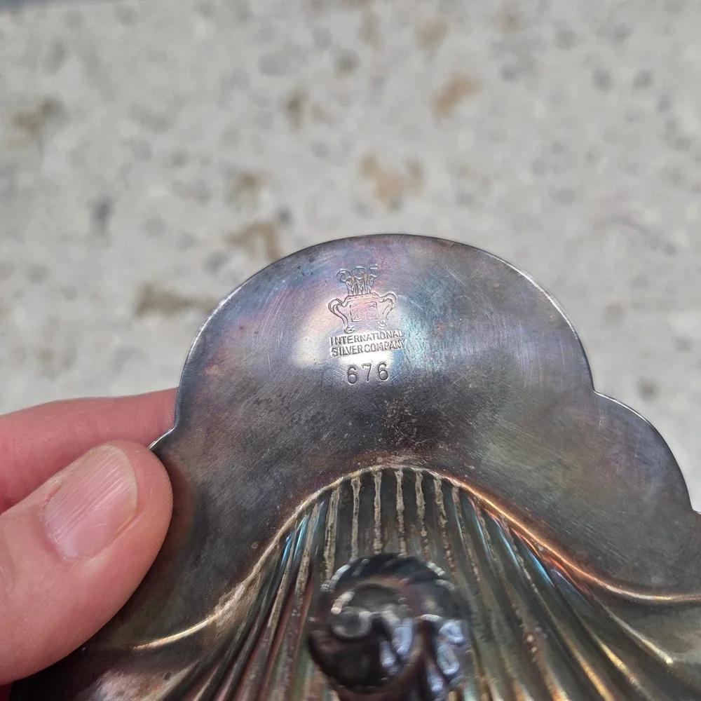 International Silver Company Shell Dish Silver‎ Plate Footed Trinket Tray 676
